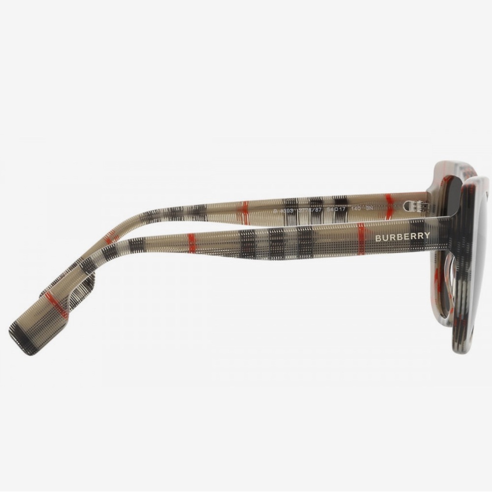 Burberry Sunglasses, New 235 - Picture 8 of 8